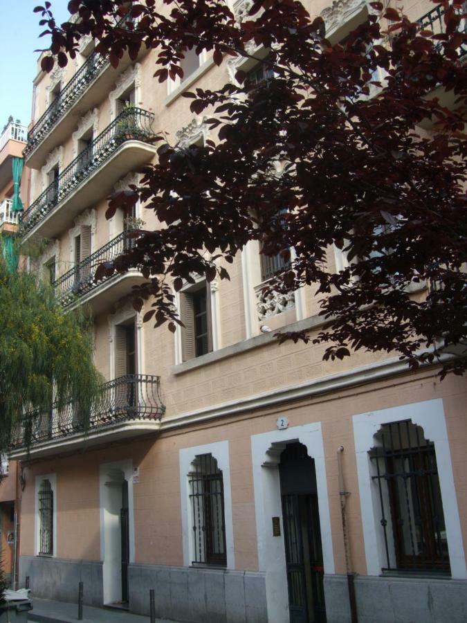 Torres Rojo Apartman Barcelona Kültér fotó