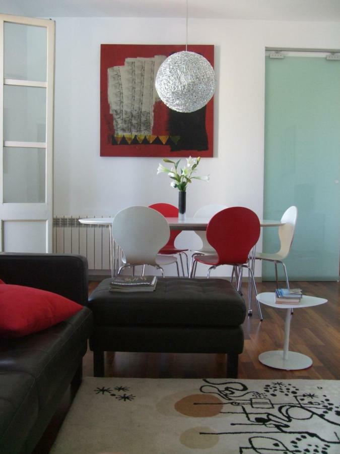 Torres Rojo Apartman Barcelona Kültér fotó